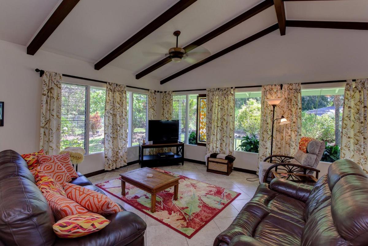 Popular attractions Area Nearby Property